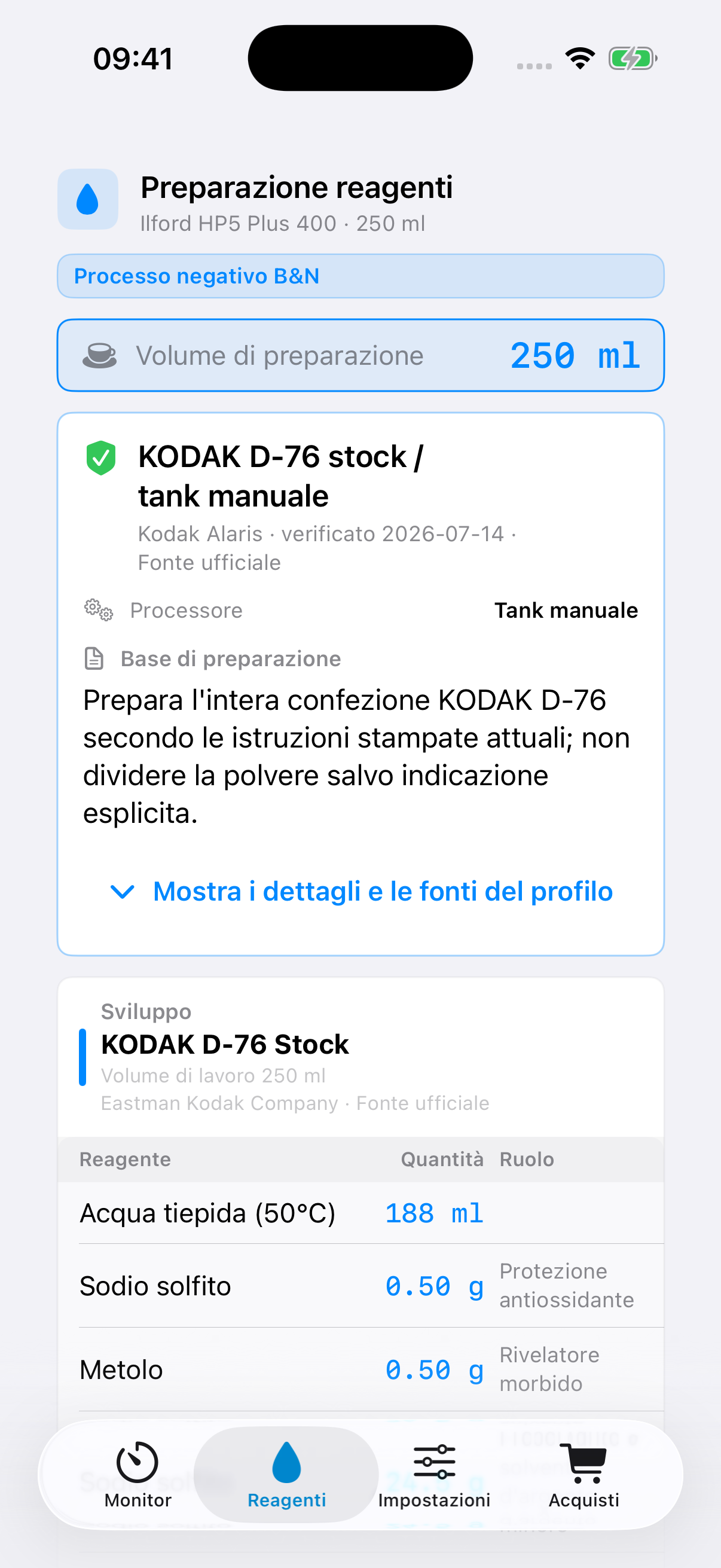 Schermata di preparazione dei reagenti di FilmDevMonitor con riferimenti al processo e informazioni sulla sicurezza.