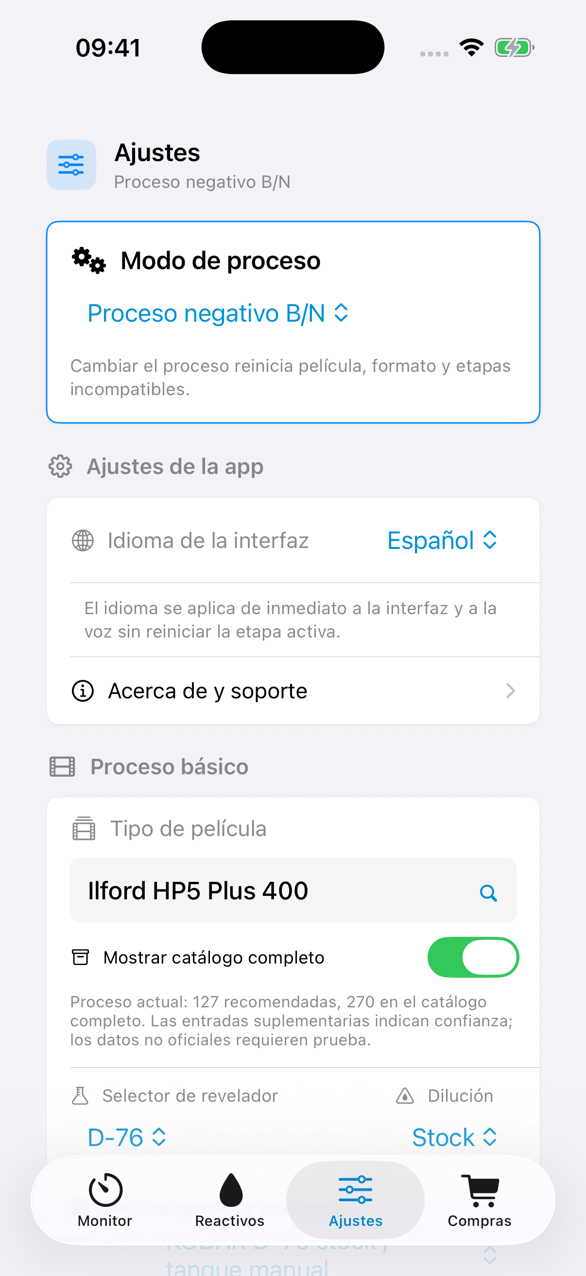 Ajustes de FilmDevMonitor para proceso, película, tanque, formato, agitación y volumen de trabajo.